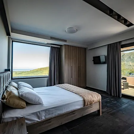 Serenity Sea View *